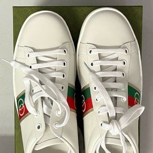 Gucci White/Red/Green Interlocking G Sneakers (BRAND NEW!)